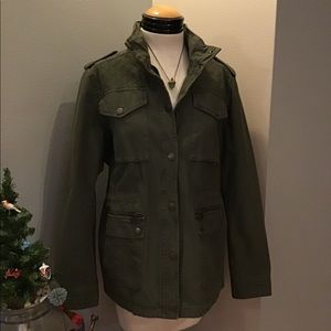 Levi’s Olive/Army Green Medium-weight Jacket
